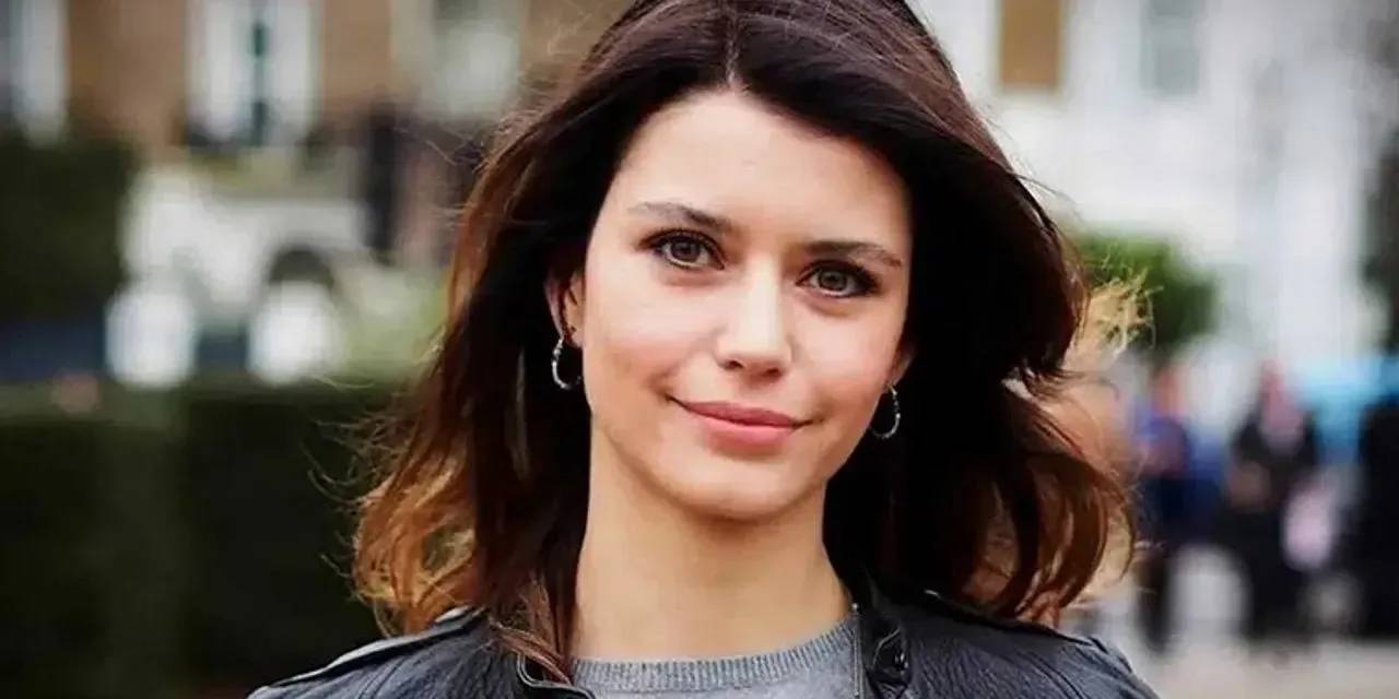 Beren Saat 'ben kefilim' diyerek paylaştı