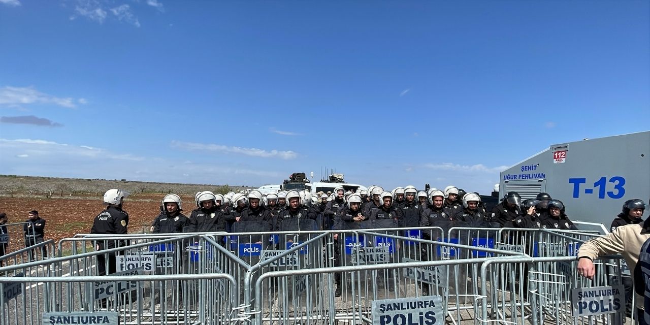 Öcalan'ın doğum günü nedeniyle Halfeti'ye gitmek isteyenler engellendi