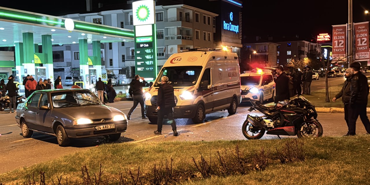 Otomobille motosiklet çarpıştı: 2 yaralı