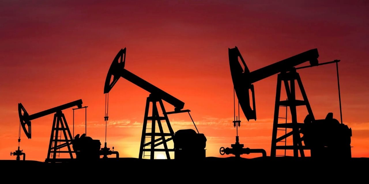 Petrol fiyatları ticaret savaşları yüzünden dibe vurdu: 80 dolar rüyada kaldı!