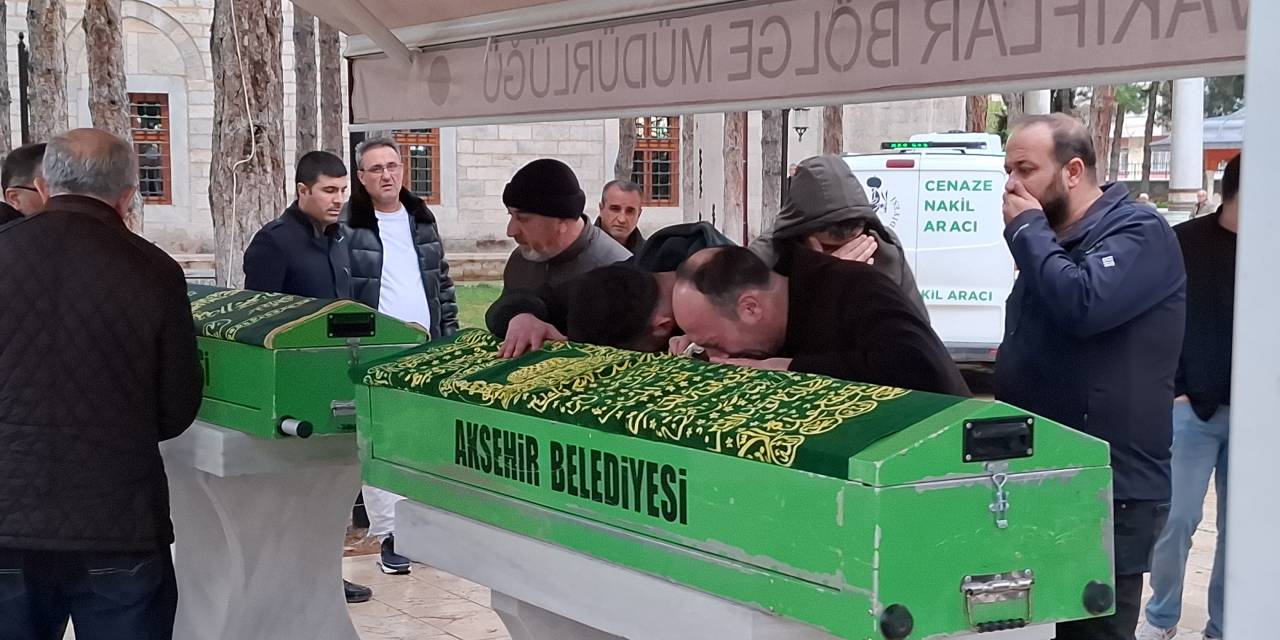 Yangında ölen 5 yaşındaki Muhammed toprağa verildi