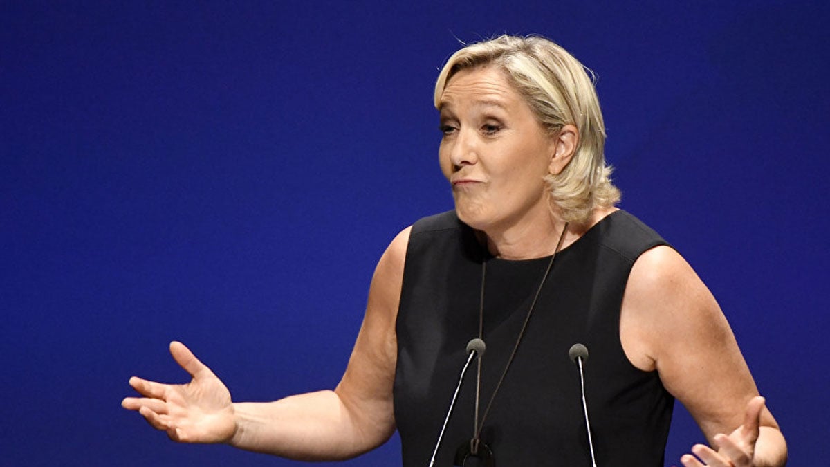 Fransa'da aşırı sağın lideri Le Pen'e 'sahte asistan' borcu