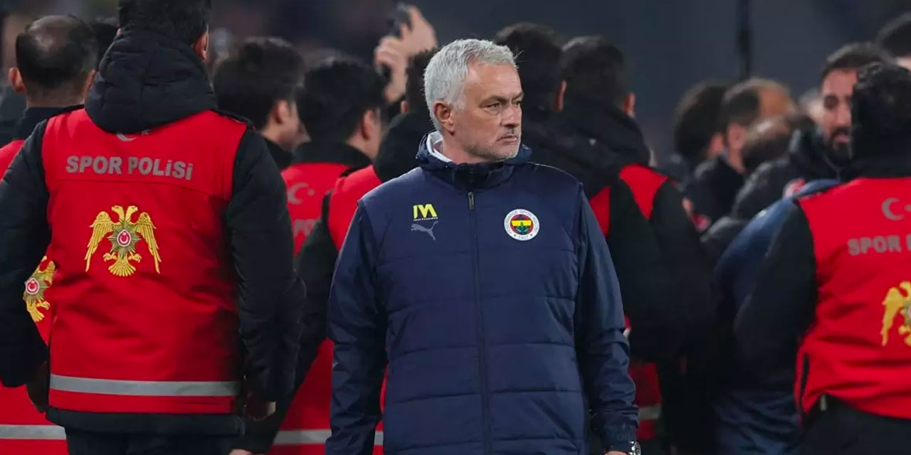 Mourinho Okan Buruk'un ne yaptığını anlatmadı: Daha etkili bir kanıt gösterdi