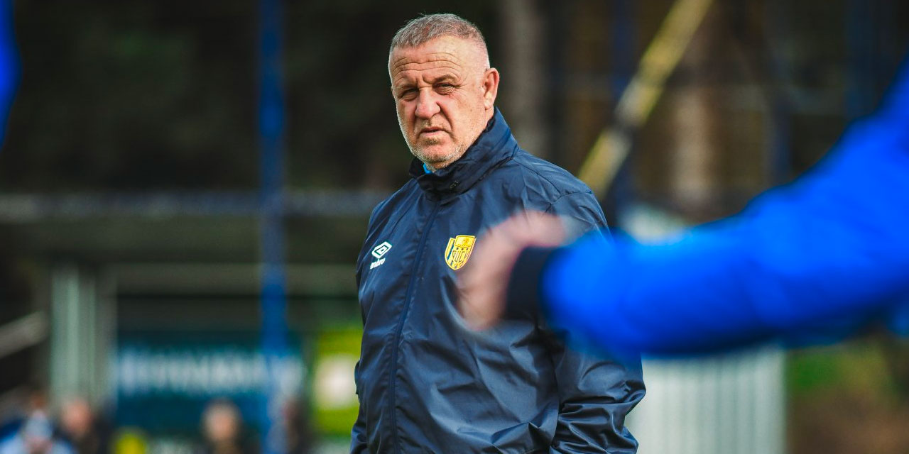 Mesut Bakkal yıkıldı