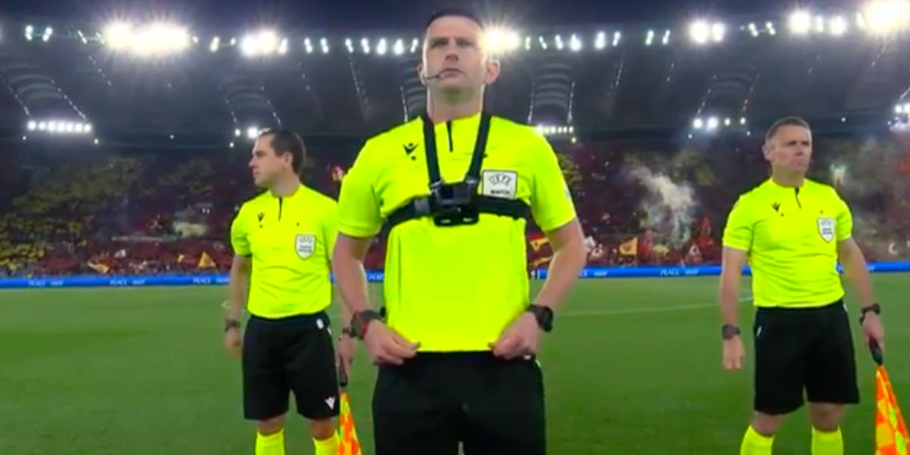 FIFA açıkladı: Hakemler artık kamera takacak