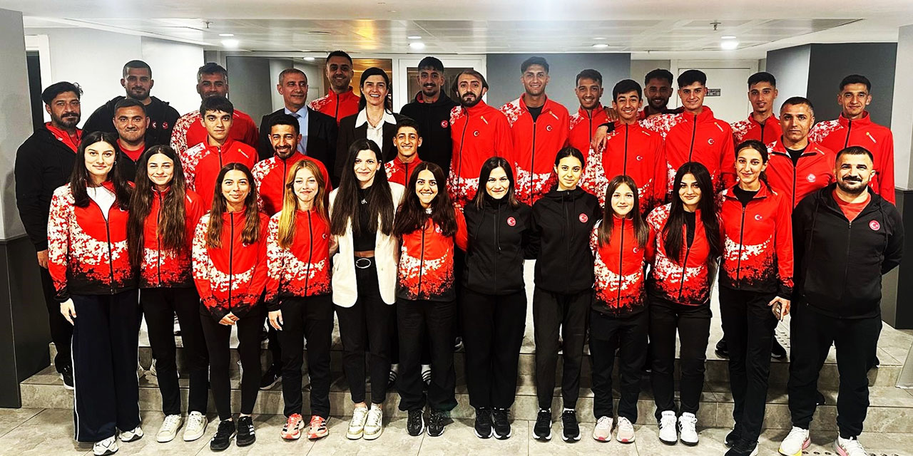 Milli Takım Yunanistan'a gitti