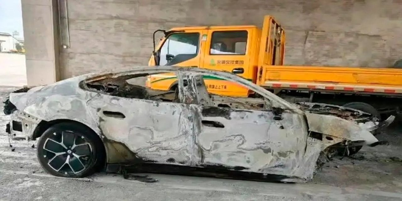 Üç Çinli öğrencinin yanarak öldüğü kaza sonrası Xiaomi'nin hisseleri yüzde 5 düştü