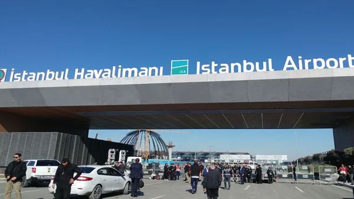 İstanbul Havalimanı'ndan kalkan uçak, Ankara'ya Bulgar hava sahası üzerinden uçtu