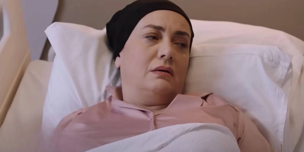 Kızılcık Şerbeti Pembe'nin mezar taşı ortaya çıktı