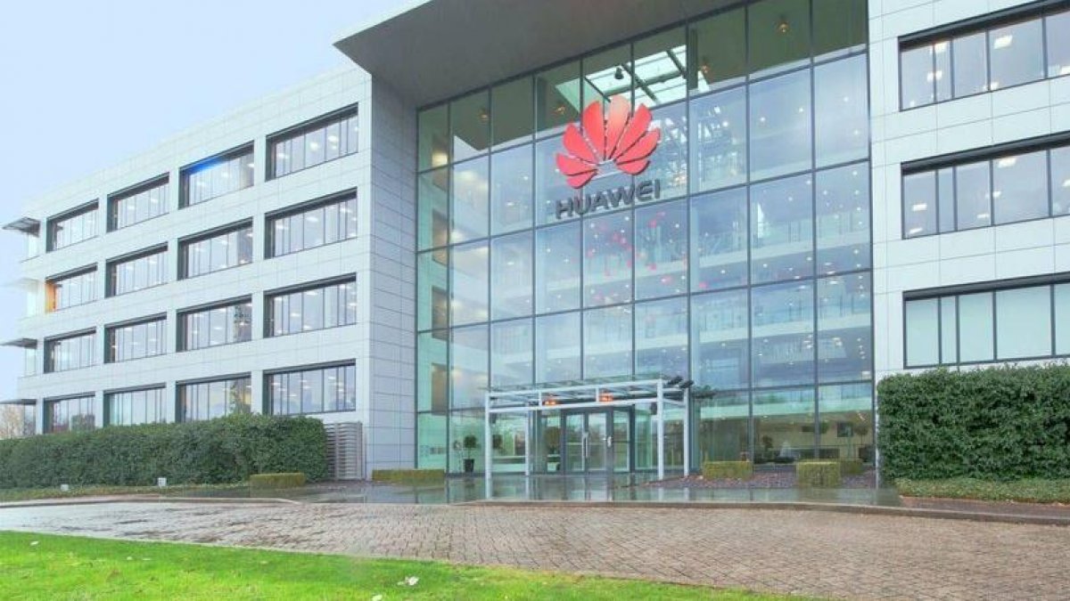 Huawei’den ilk kötü haber geldi!