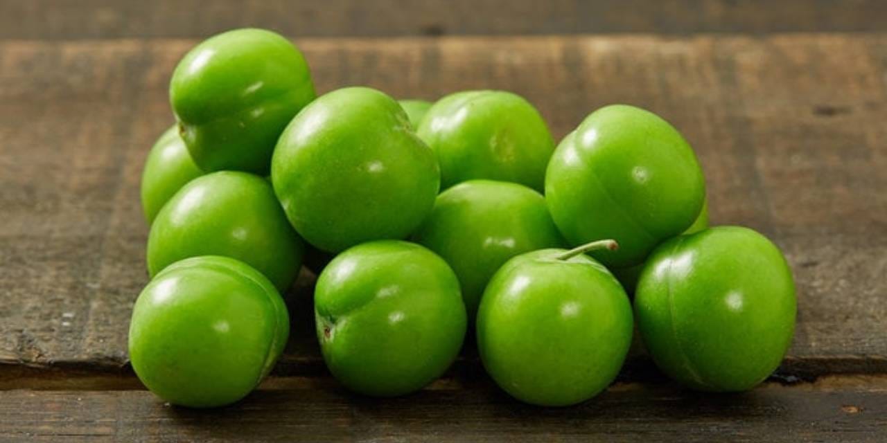 Dalında az, fiyatı tavan! Erik üreticisi don nedeniyle zor günler yaşıyor