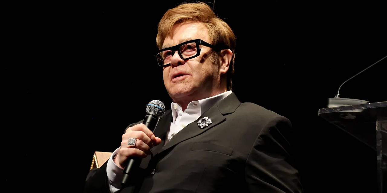 Elton John 10’uncu kez başardı