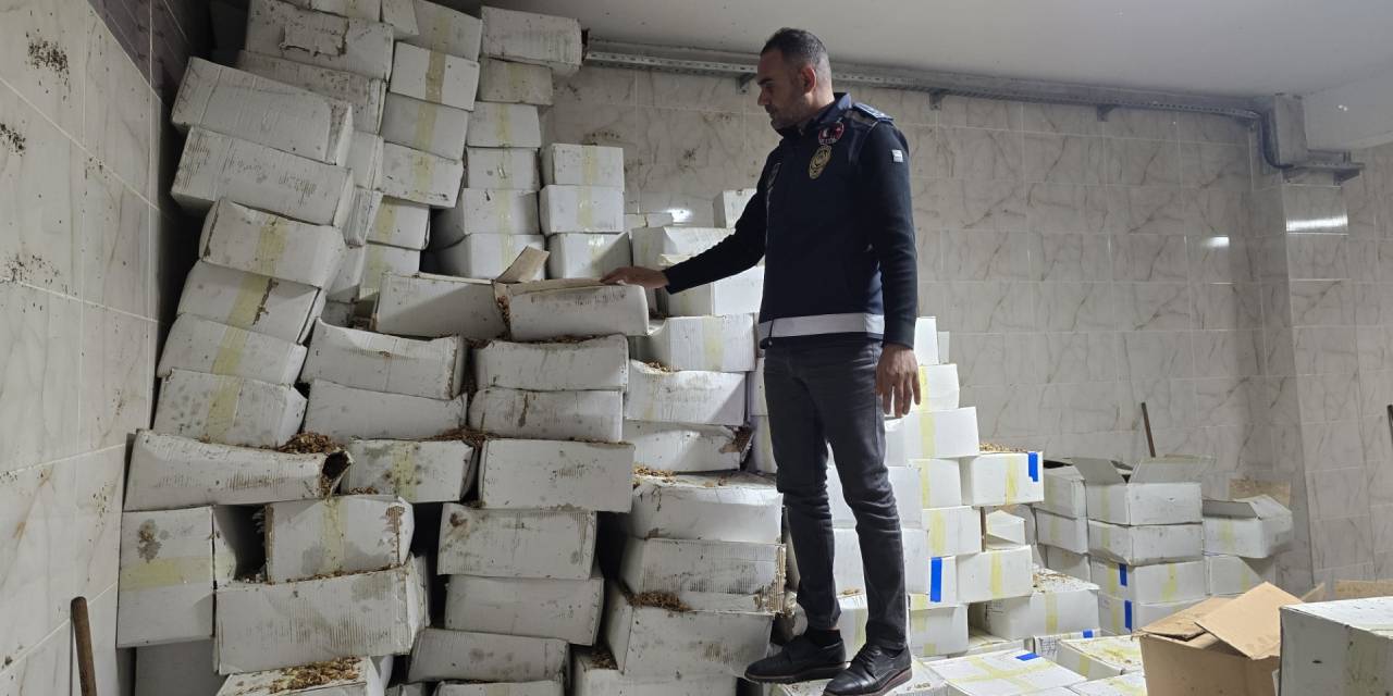 Küflenmiş ve kurtlu 11 ton ele geçirildi: Az daha yedireceklerdi