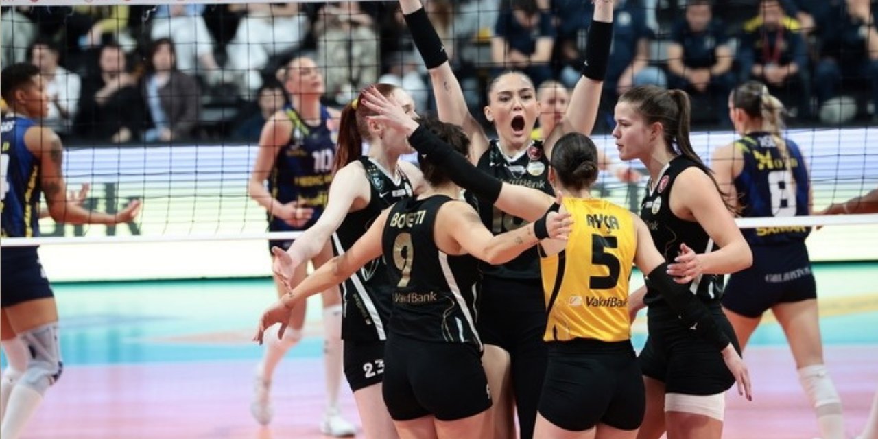 Zehra Güneş ve arkadaşları yere bir uzandı tribünlerde kimse yerinden ayrılamadı