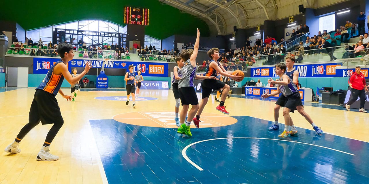 TED Koleji NBA-BİDEV Ligi’nde şampiyon oldu