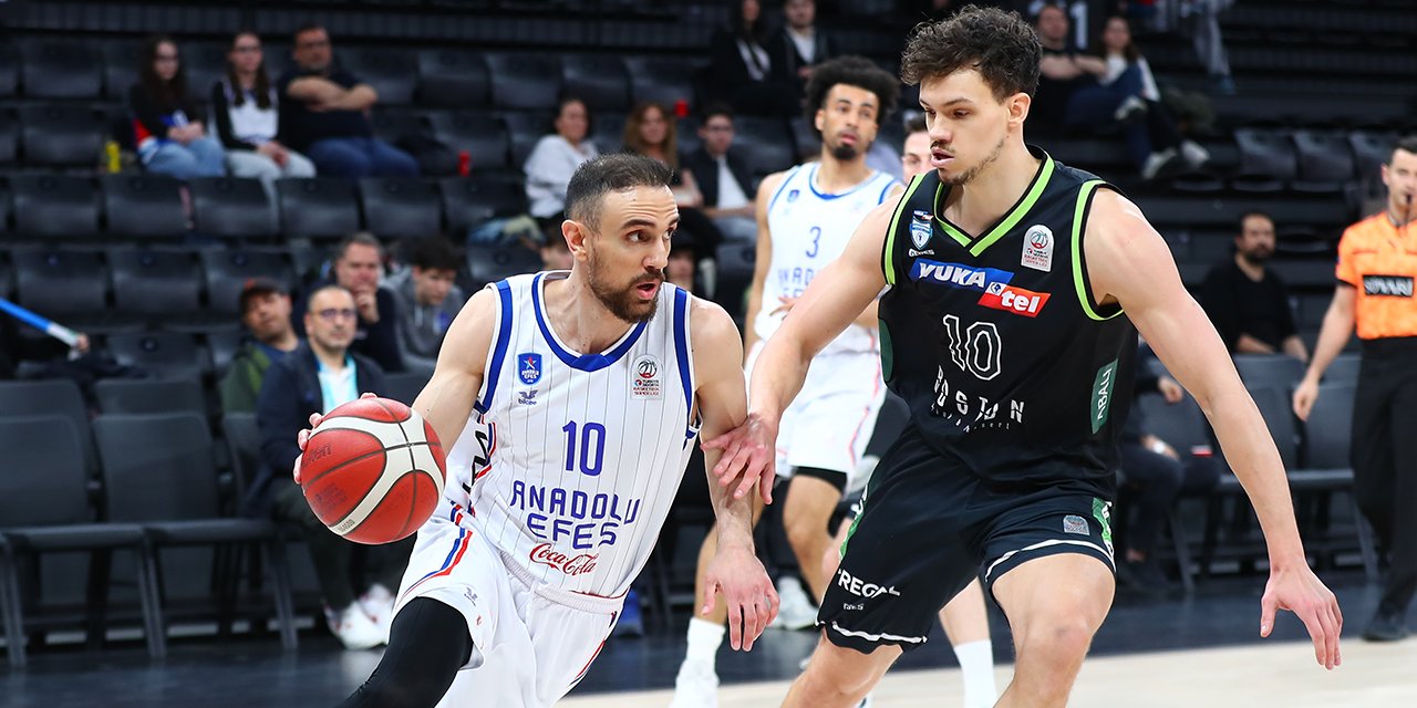 Anadolu Efes ucu ucuna yenildi