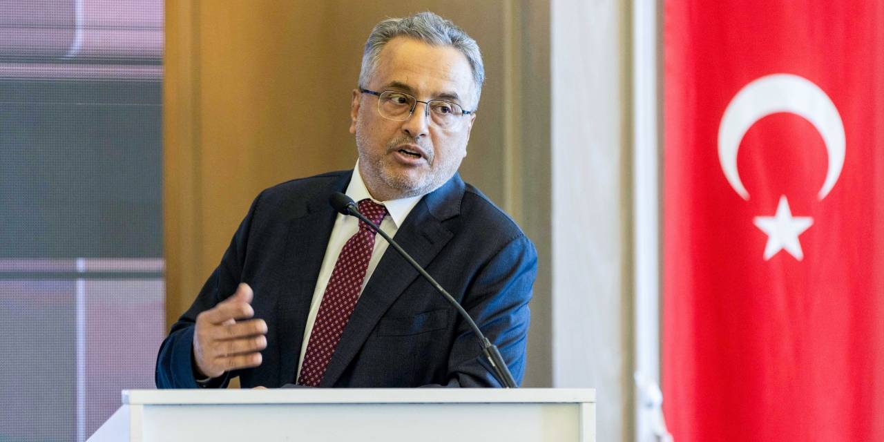 Ahmet Bolat: Uzun uçuşlarımızda Maraş dondurmasını tanıtacağız