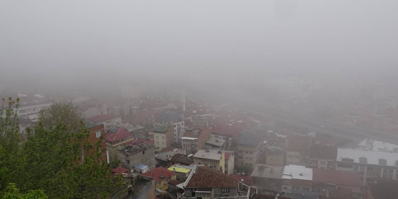 Trabzon'da uçuşlara 'sis' engeli
