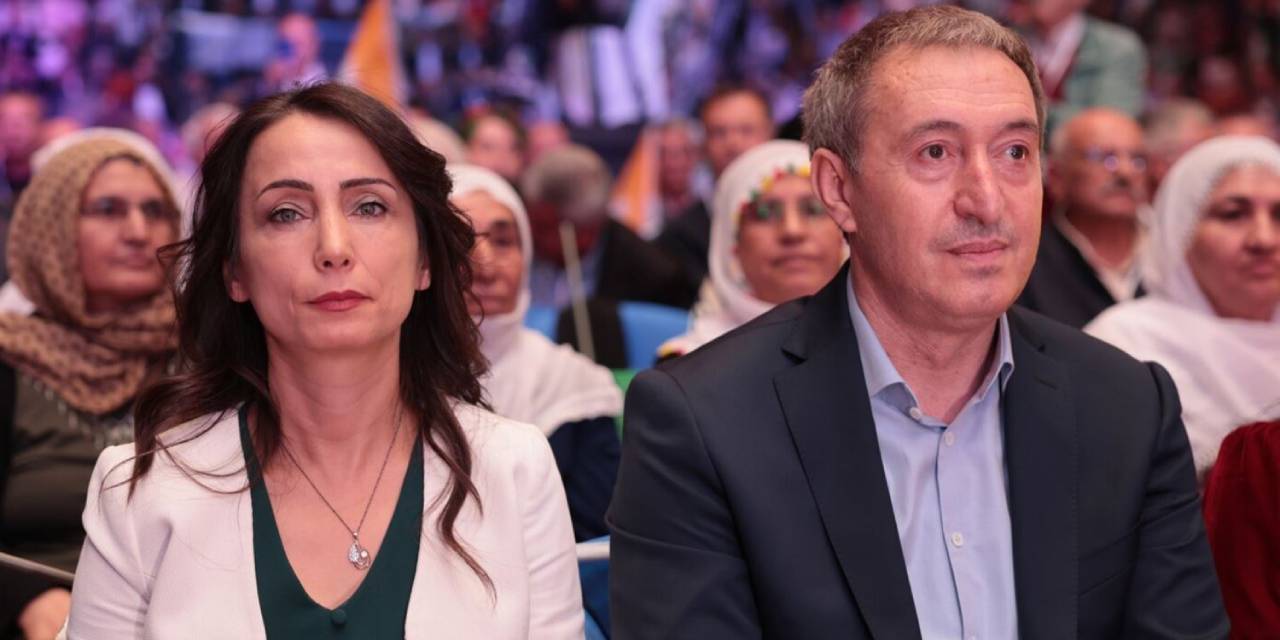 DEM Parti Eş Genel Başkanlarından Paskalya Bayramı mesajı