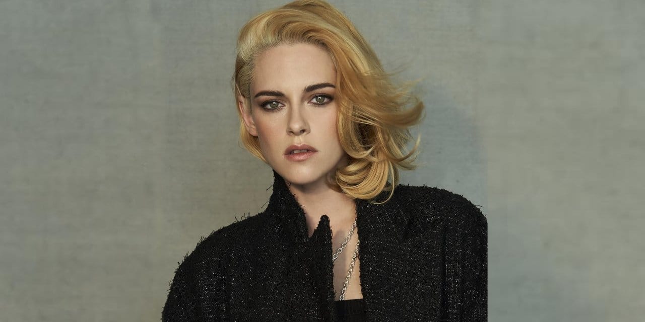 Hollywood’da sade ama yıldız dolu düğün! Kristen Stewart evlendi