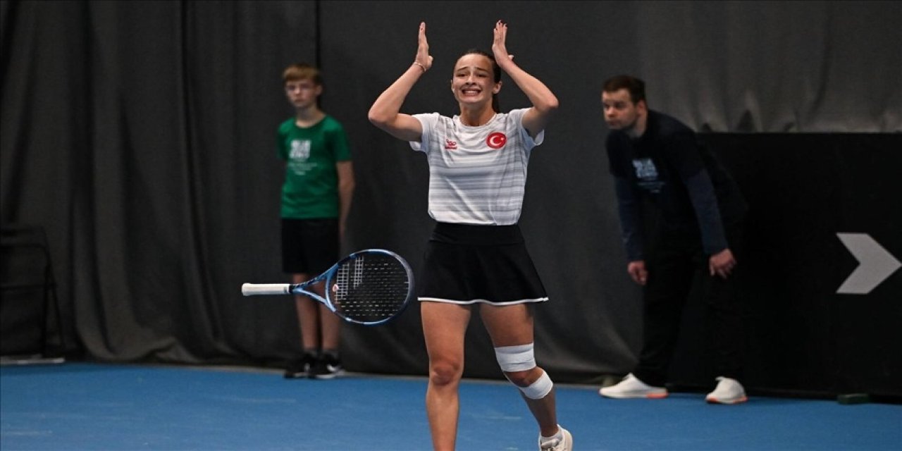 Zeynep Sönmez veda etti