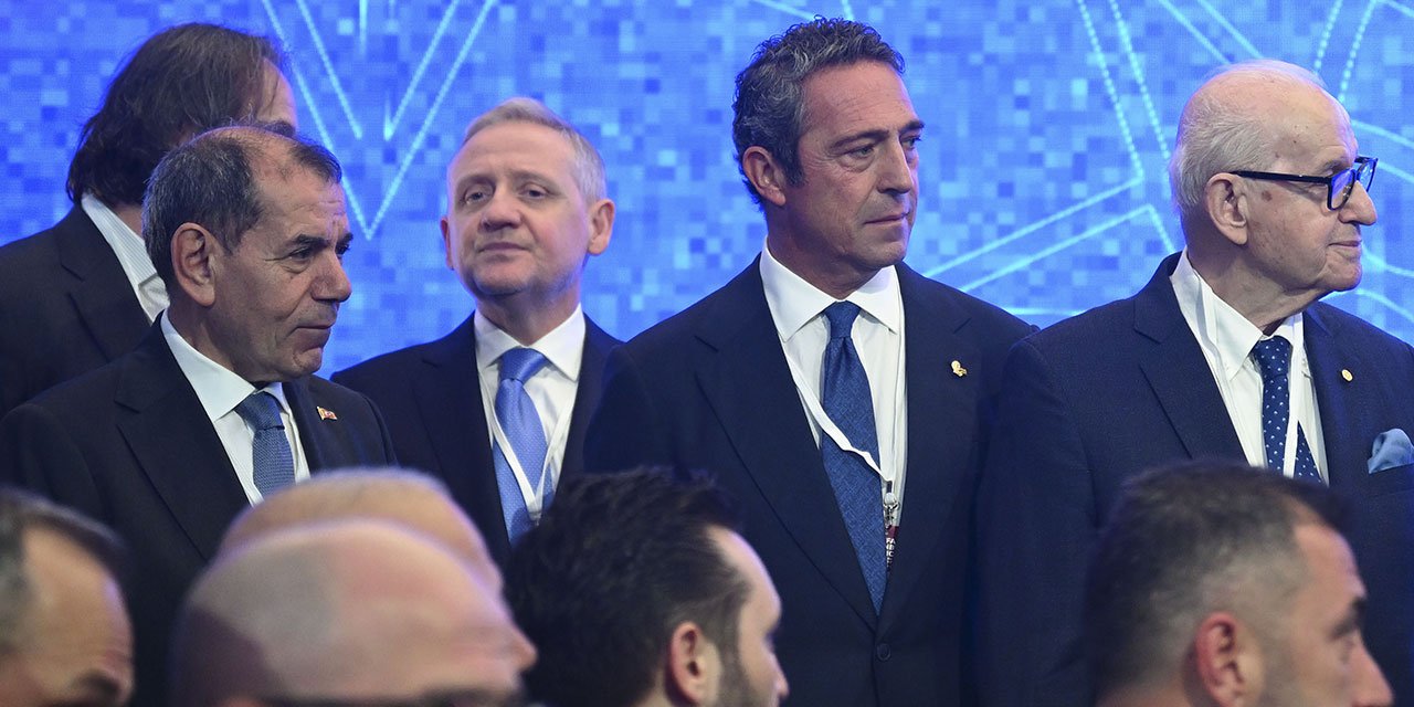 Ali Koç ve Dursun Özbek hatıra fotoğrafı çekildi