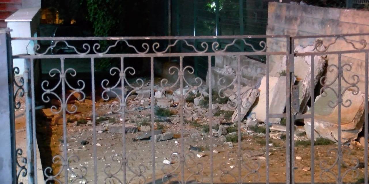 Kadıköy'de 5'inci kattaki balkon çöktü