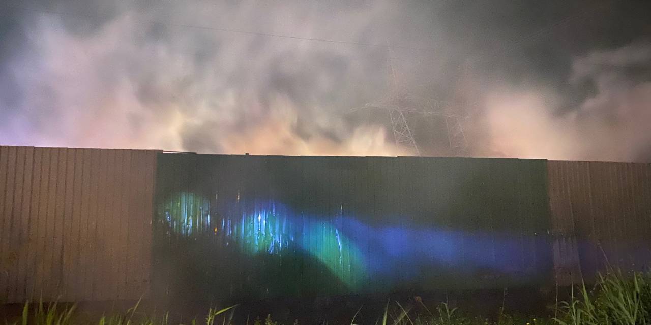 Geri dönüşüm tesisinde yangın çıkan yangın kontrol altına alındı