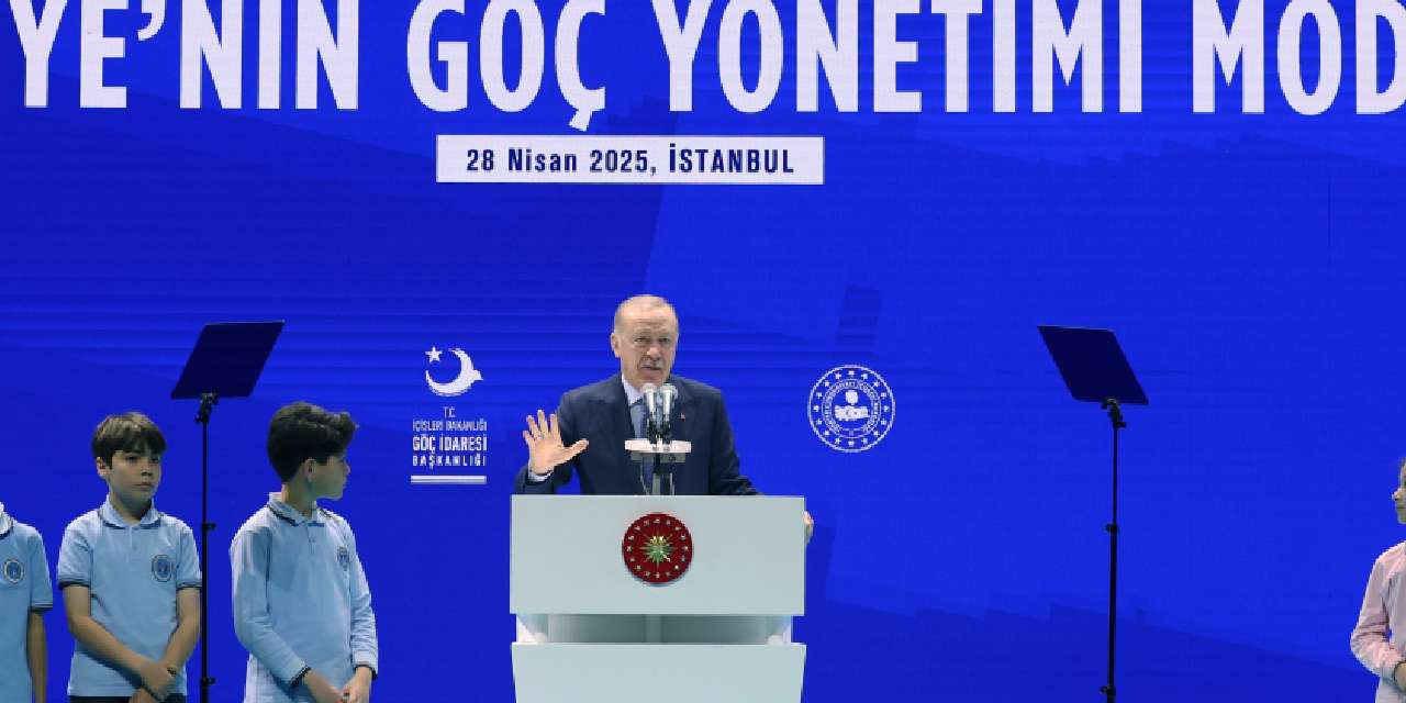 Türkiye'de kaç sığınmacı var, kaçı gitti? Erdoğan açıkladı