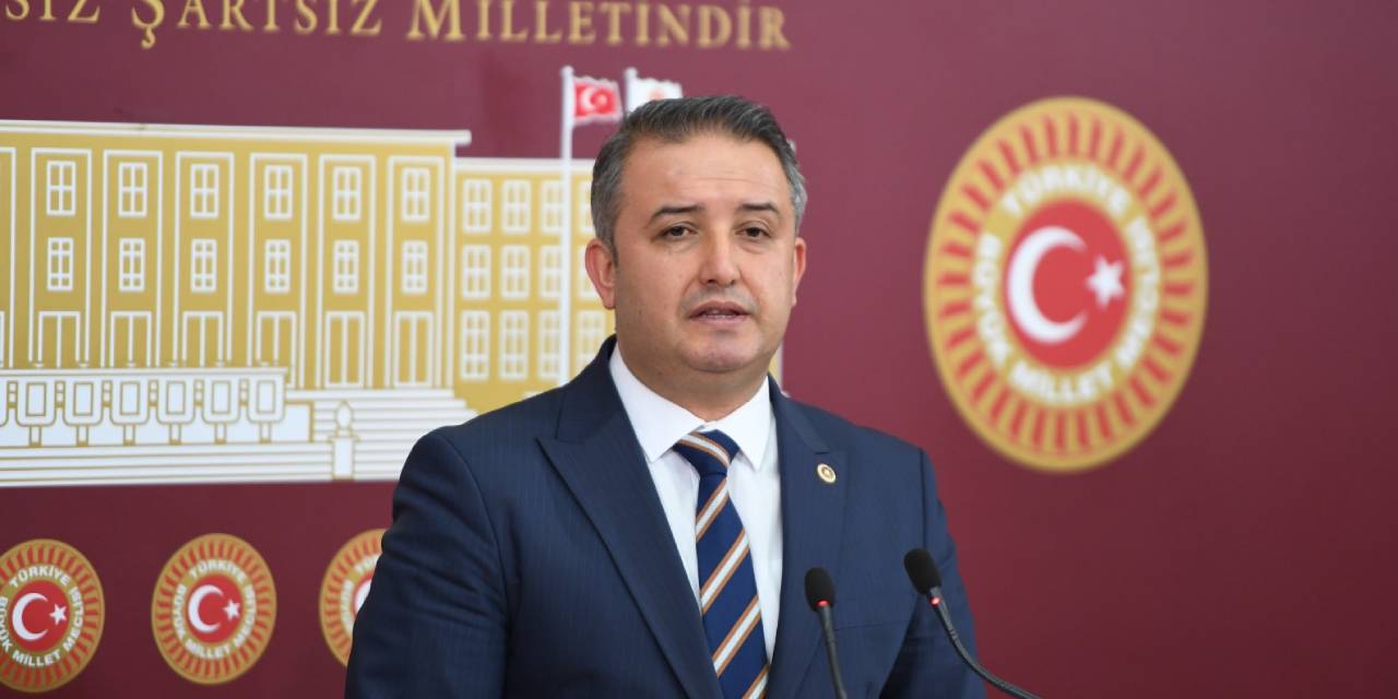 Gelecek Partisi'nden ücretli öğretmenlik için kanun teklifi