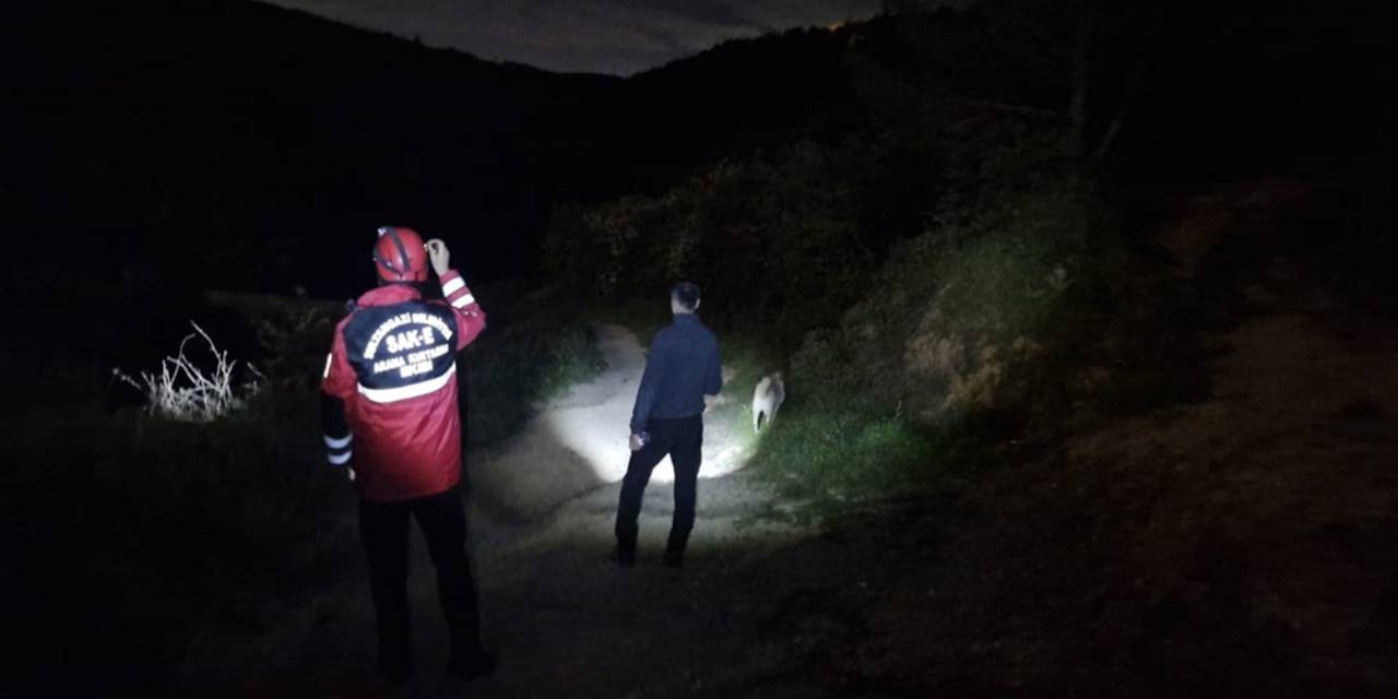 Sultangazi'de ormanda kayıp olan kişi için arama çalışması başlatıldı