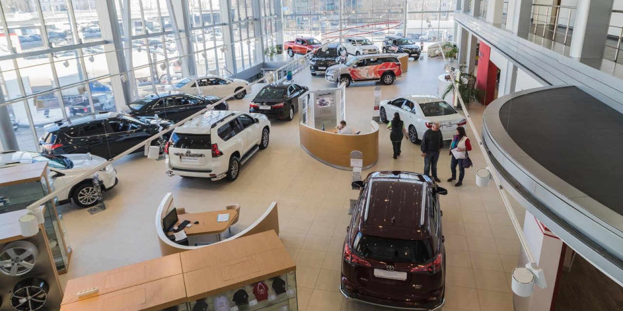 Pazardaki düşüşe rağmen hangi otomotiv AB'de satışlarını artırdı?