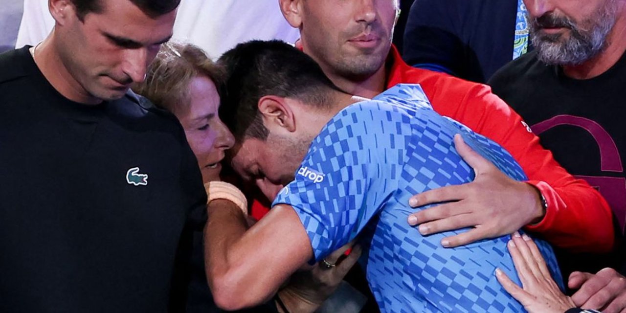 Djokovic 100'ü göremedi