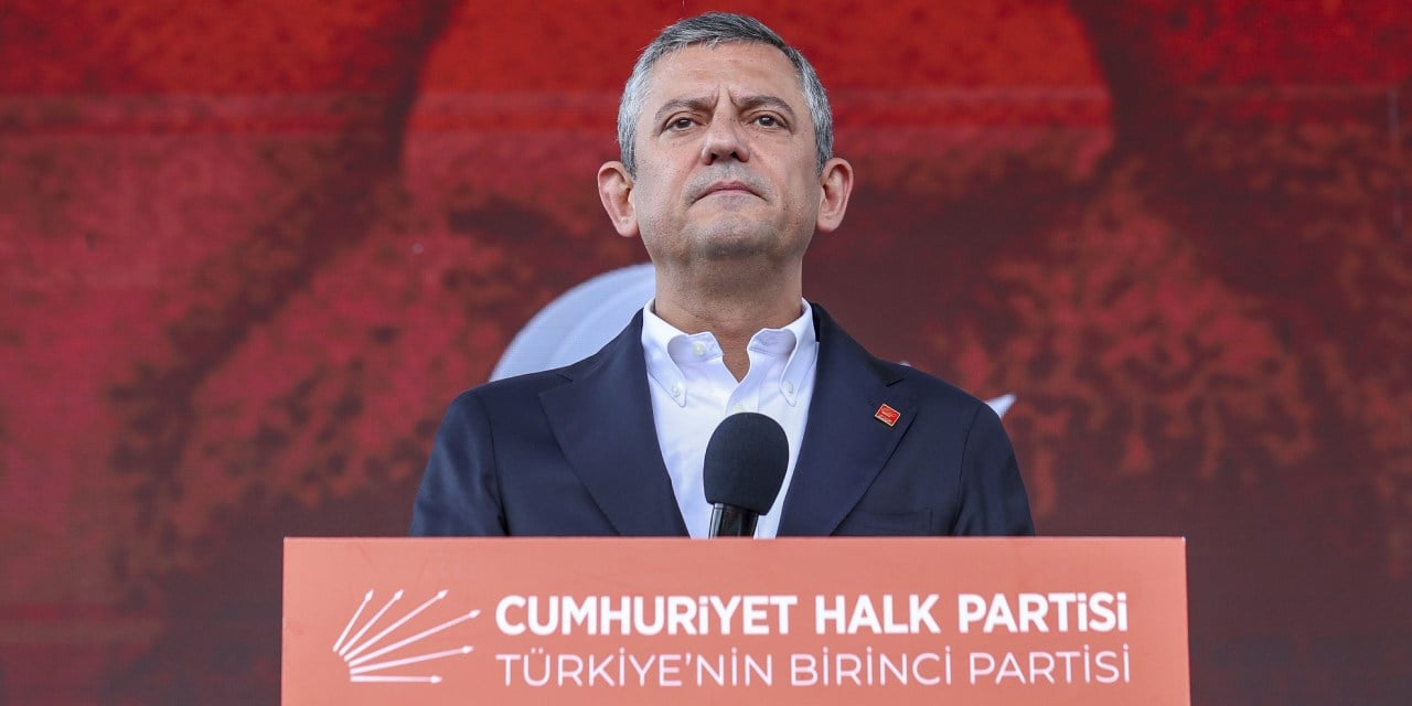 Özgür Özel: Bahçeli ile demokrasi safında yeniden buluşmayı arzu ederiz