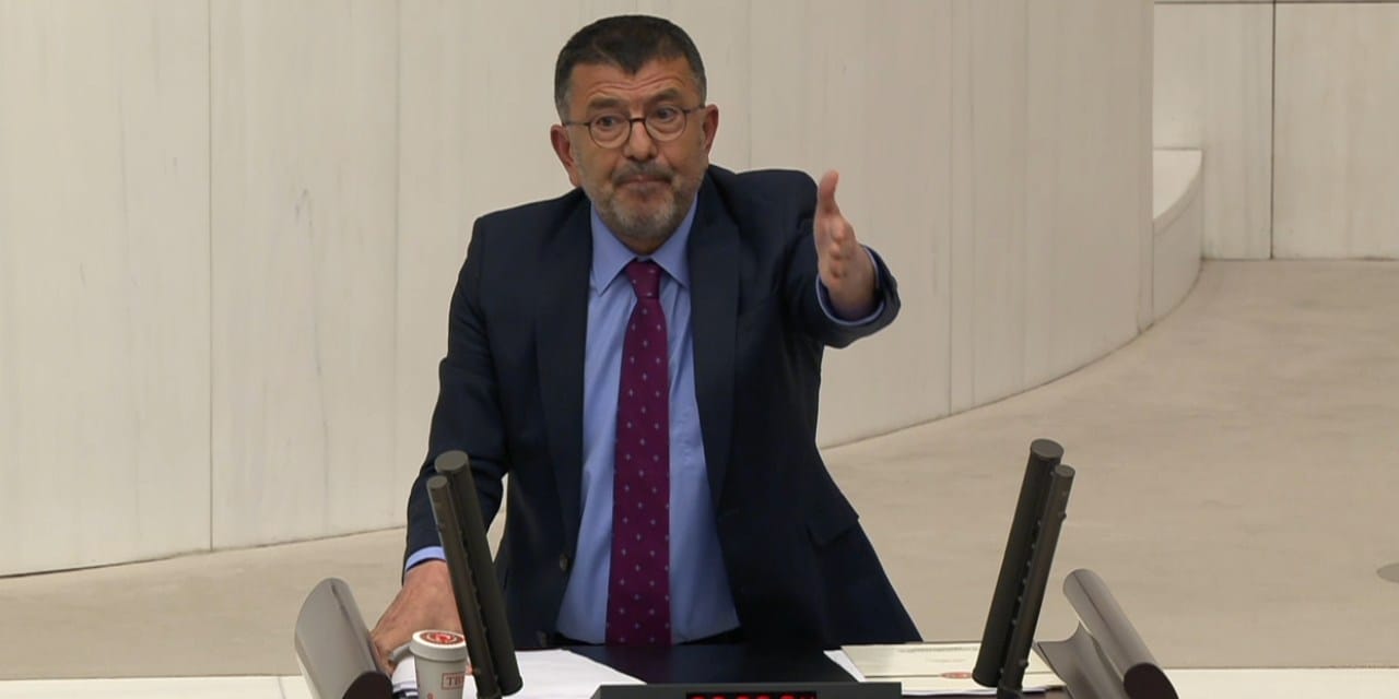 CHP'li Veli Ağbaba AKP iktidarını 11 dakikada özetledi