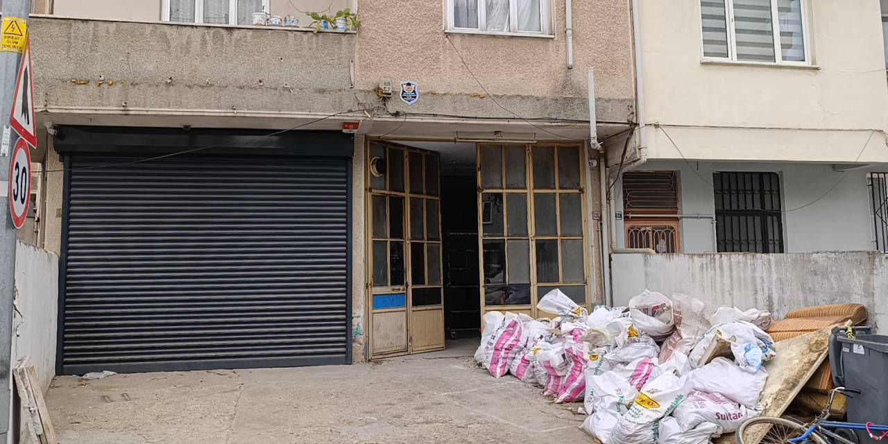 4 yaşındaki Ayşe moloz çuvalları sayesinde kurtuldu