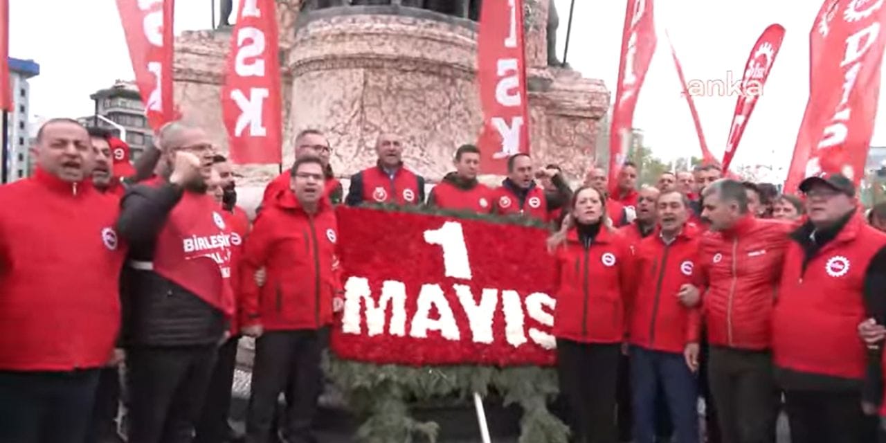 DİSK Taksim Meydanı'nda