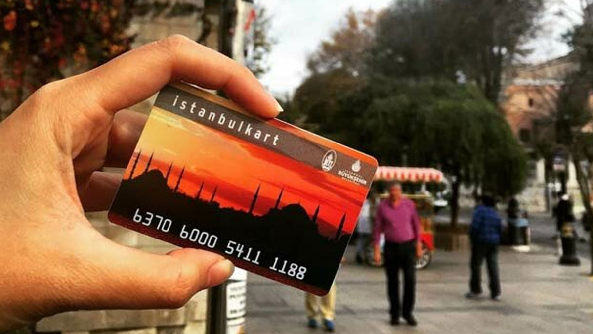 İstanbul'da telefonlar İstanbulkart olarak kullanılabilecek