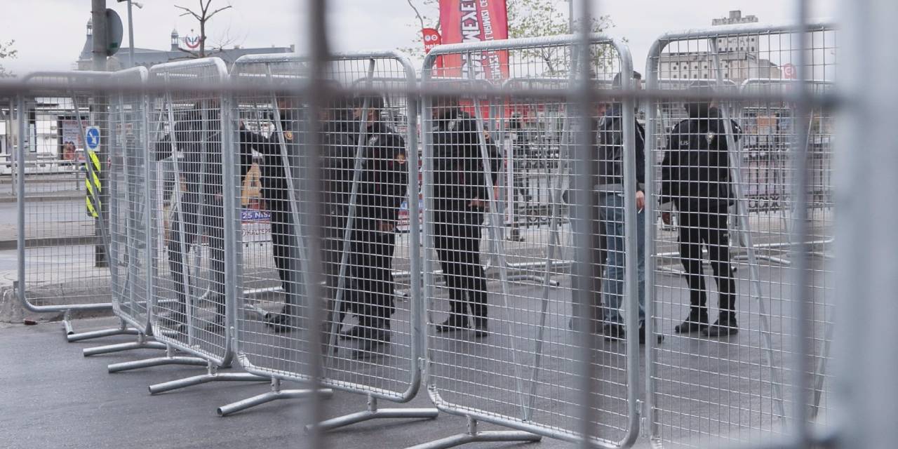 İstanbul'daki 1 Mayıs'ta kişi başına neredeyse bir polis düştü