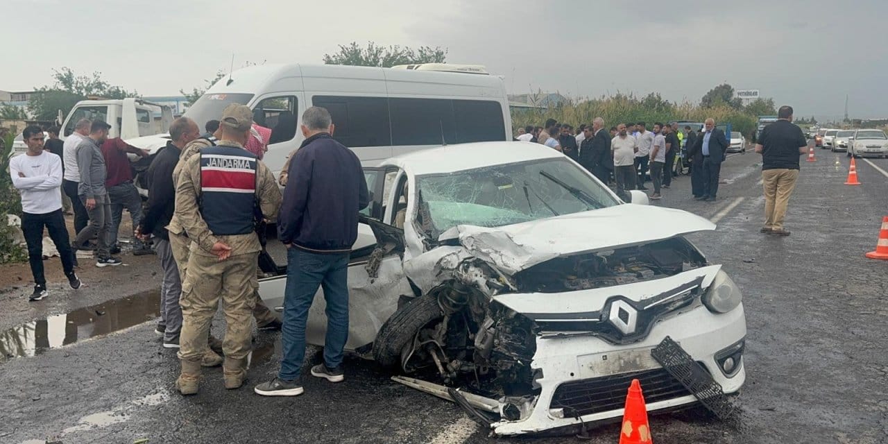 Şanlıurfa'da korkunç çarpışma: Çok sayıda yaralı var