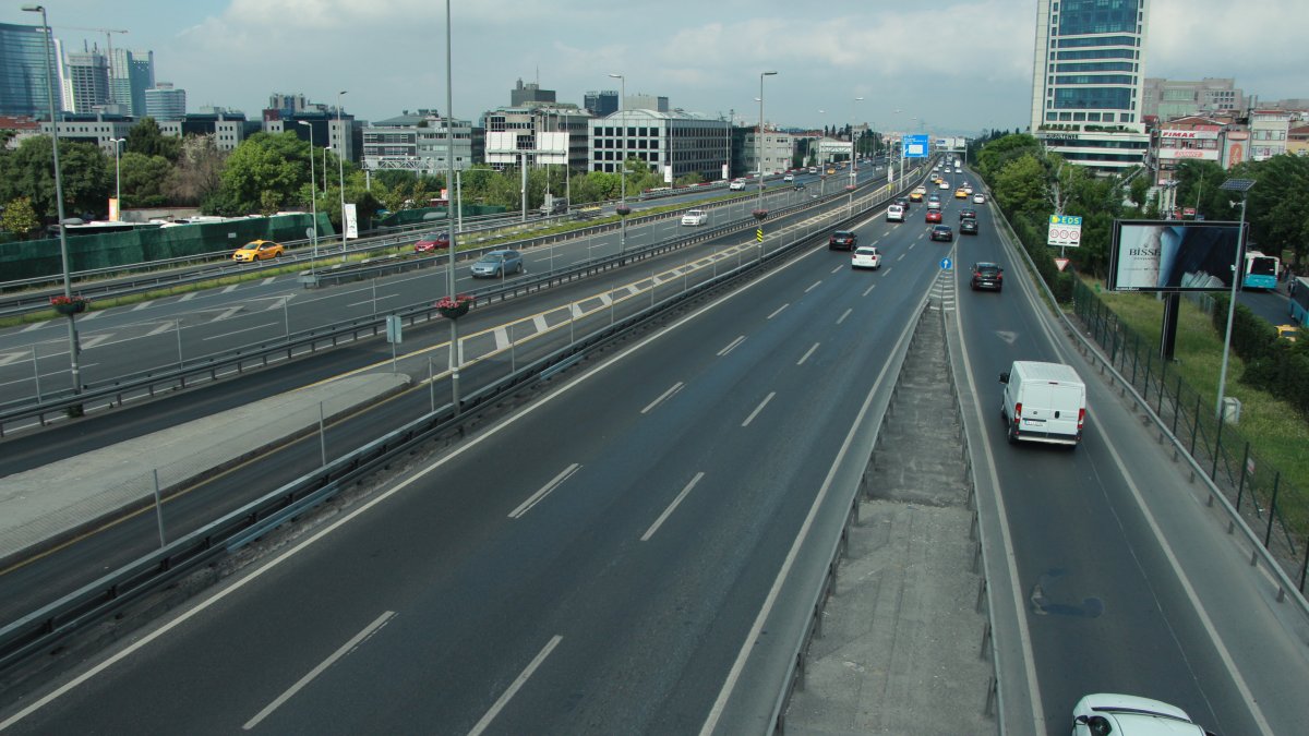 İstanbul'da yollar boş kaldı