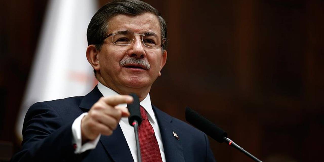 Davutoğlu 'vicdan gemisi' saldırısına tepki gösterdi