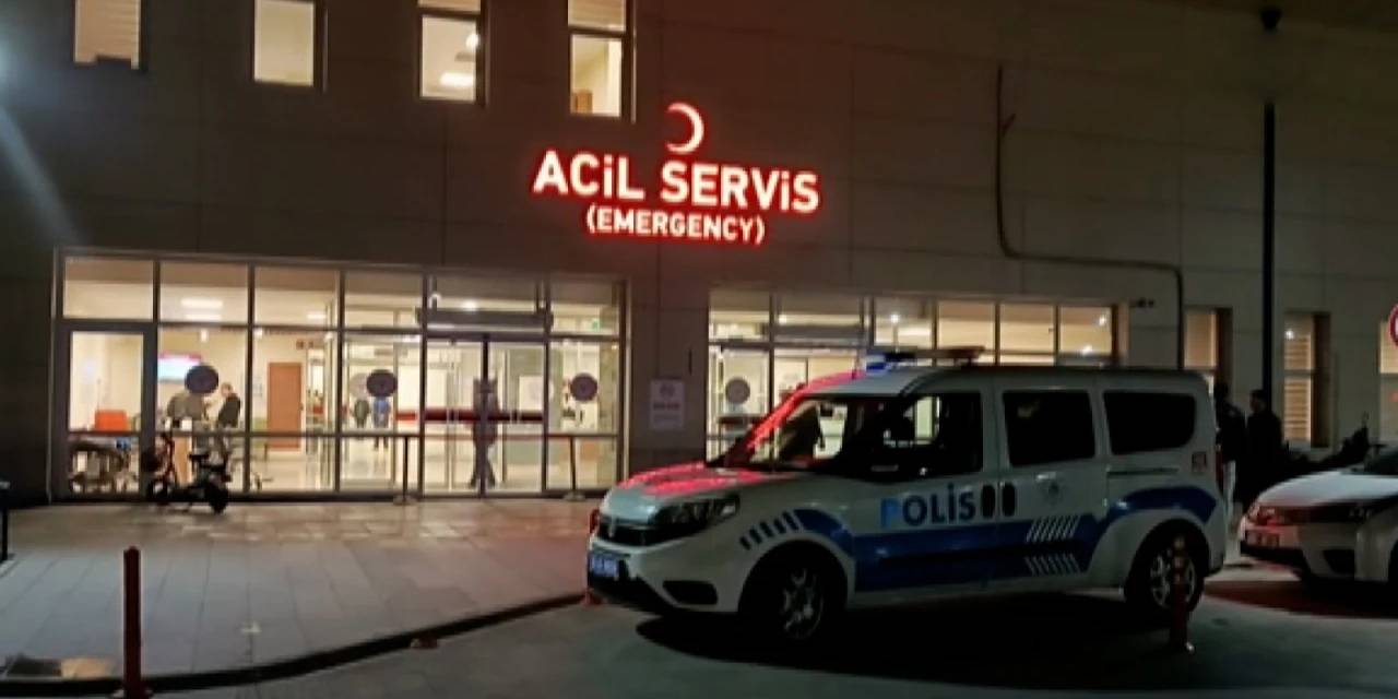 Hayati tehlikeyi atlattı: Müzisyene bıçaklı saldırı!