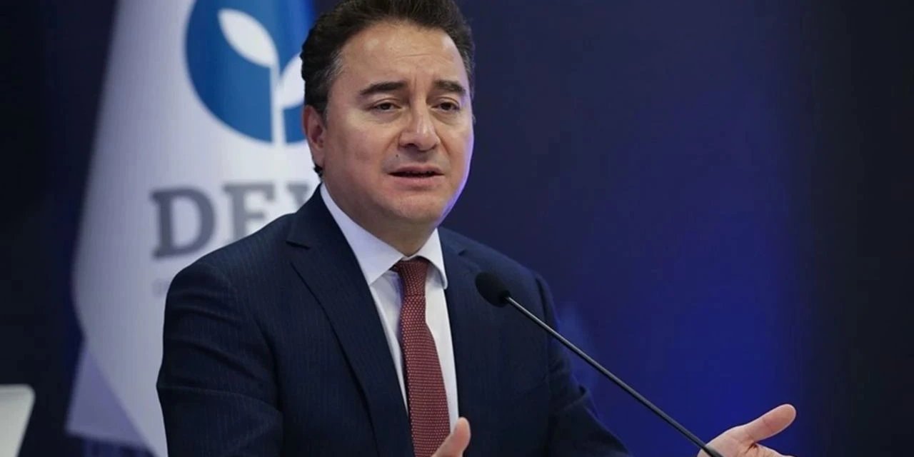 Ali Babacan: CHP'ye operasyonların talimatını Erdoğan verdi
