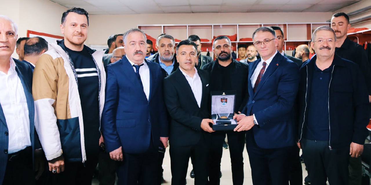 Vanspor'a bir maçlığına 40 milyon lira topladılar