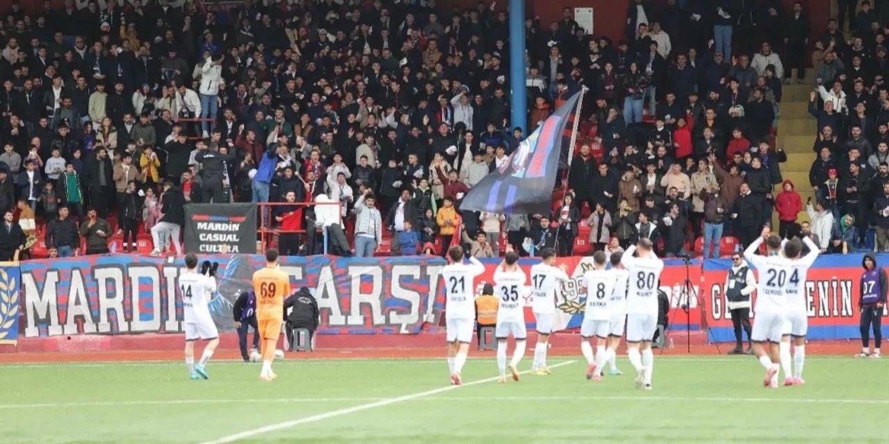 Şampiyonluk kutlamaları iptal edildi: Kupayı sessiz sedasız aldılar