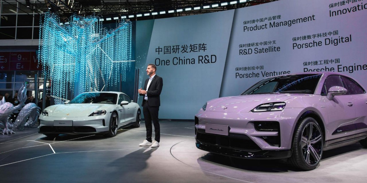 Porsche  elektrikli otomobillerde havlu  atıyor!