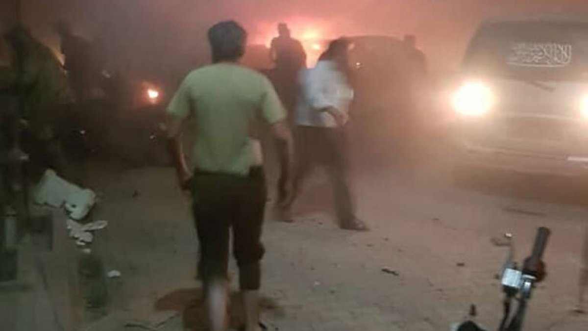 Azez'de bombalı terör saldırısı: 14 ölü