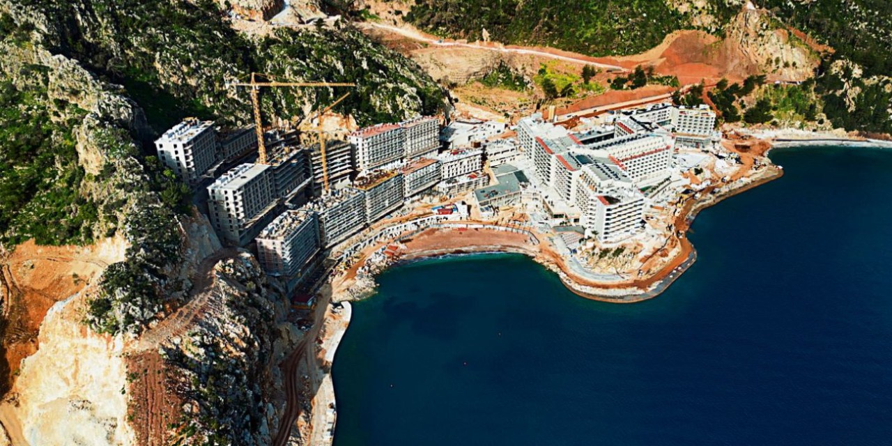 Marmaris'e hançeri vuran Sinpaş şimdi de denizi dolduracak