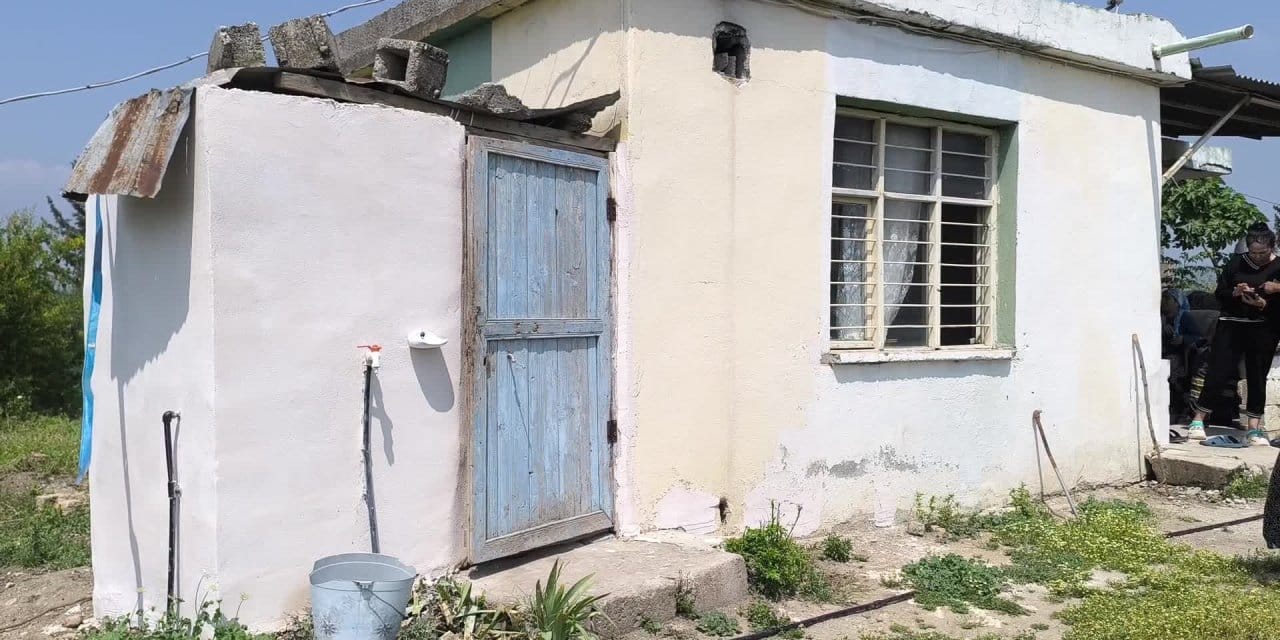 72 yaşındaki Fatma Teyze'nin evi yıkılmak isteniyor